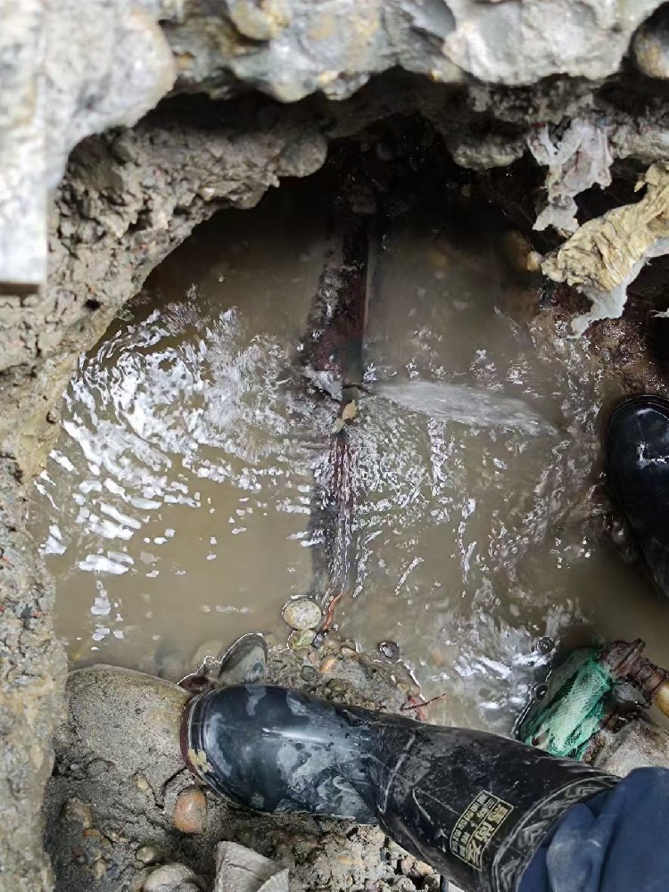 民勤地区绿化水管漏水检测维修